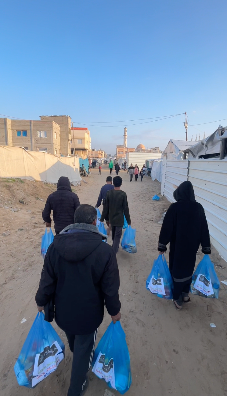 Pacco alimentare a Gaza